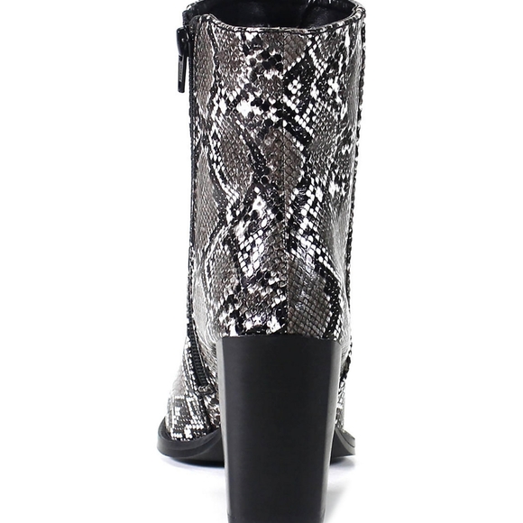 Diva true tiger spots booties size 7M color Black and Grey - Picture 2 of 4